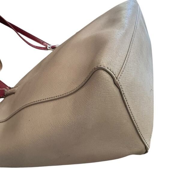 TORY BURCH York Tan Leather Tote Bag with Red handles - Picture 5 of 15